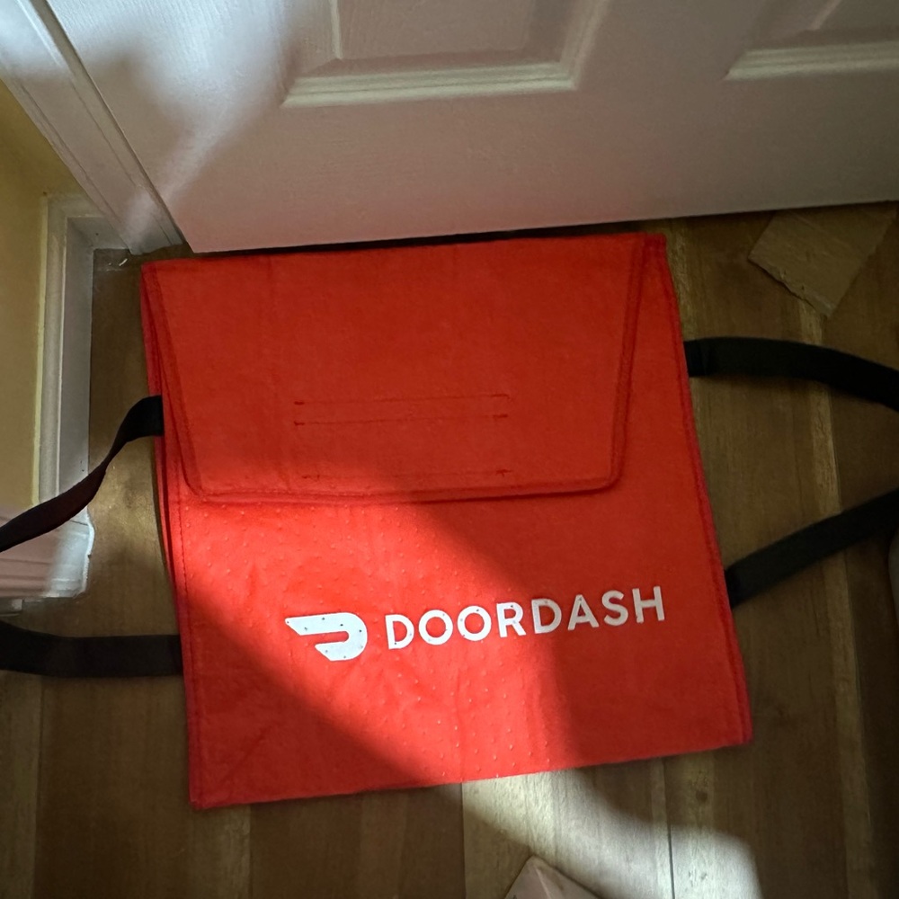 DOORDASH Large Insulated Pizza Delivery Bag / Tote 19”x19”x5”NEW